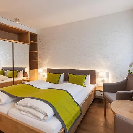 Restaurant Hansjakob 3* 하그나우