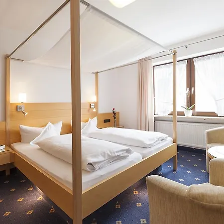 Restaurant Hansjakob Отель 3*